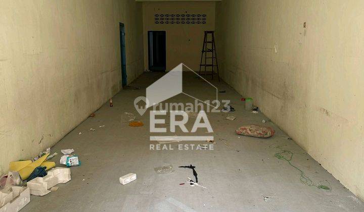 Dijual ceoat 1 unii ruko, 2.5 lantai, siap huni, lokas strategisi pinggir jalan, cocok untuk usaha atau rumah tinggal dan usaha 2
