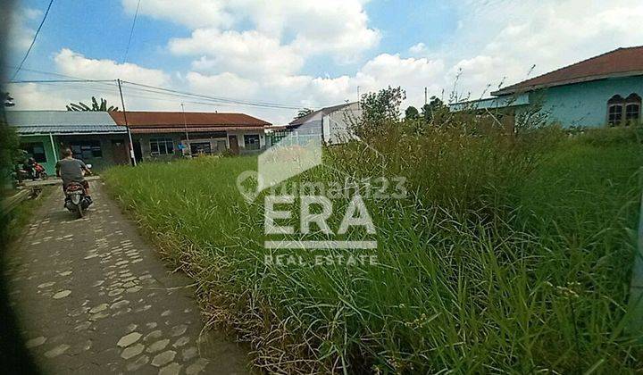 Dijual segera sebidang tanah posisi di hook, cocok untuk hunian 2