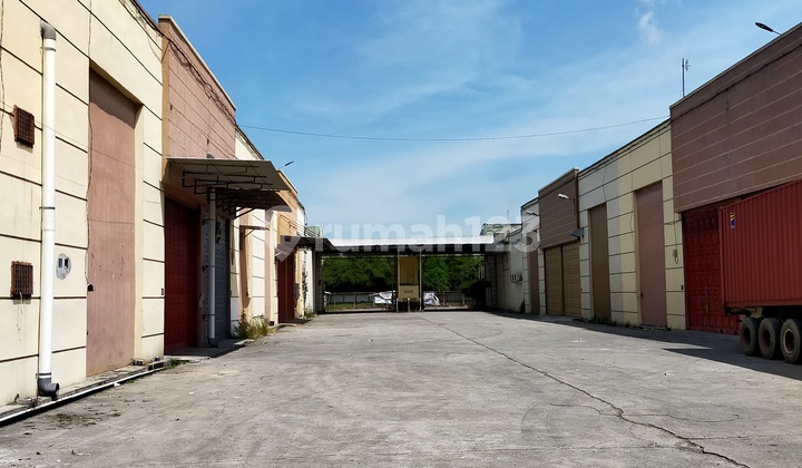 Gudang 3 in 1, Medan Industrial Park ,  KIIM II Medan 5