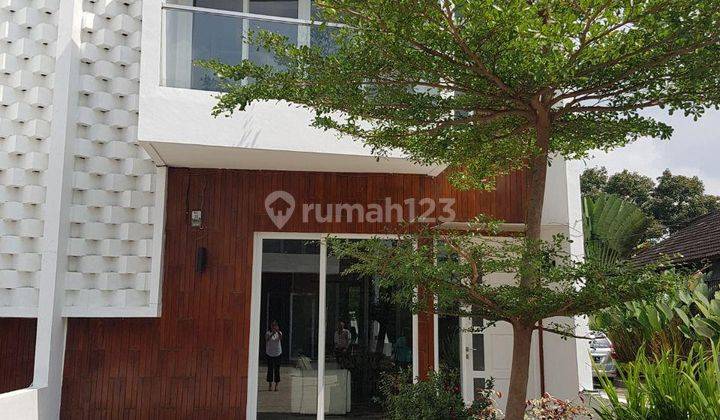 Rumah 2 lantai kompleks setia budi Indah, tanjung sari Medan 1