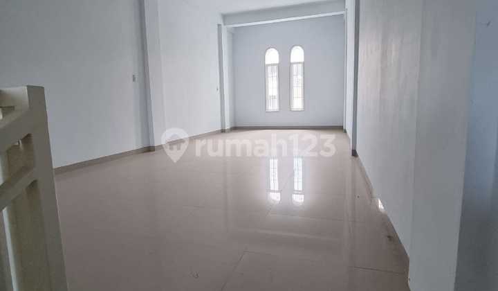 Ruko 3 lantai sangat bagus lokasi strategis jalan Amal   Medan  Sunggal
 17