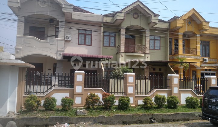 Rumah Mewah siap huni di komplek balam emas 2