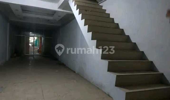 3-STORY SHOPHOUSE ON THE MAIN ROAD YOS SUDARSO, NEAR BCA 2