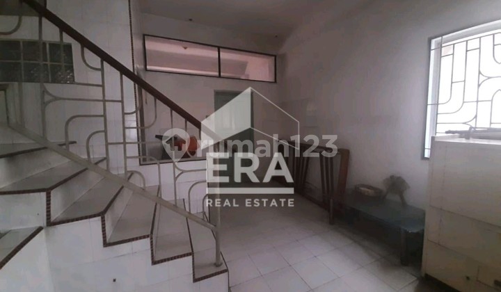 FOR SALE 4.5 STORY INTIKOTA BUSINESS SHOPHOUSE ON CIKDIKTIRO STREET 2