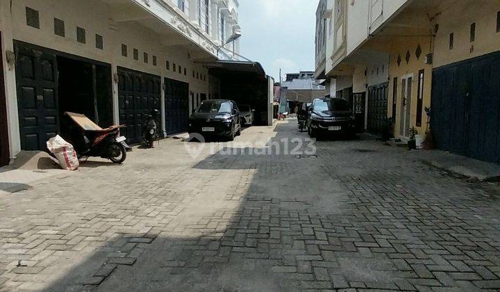 Dijual Townhouse Siap Huni 2,5 Lantai Dlm Komplek Daerah Krakatau 2