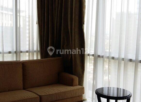 Oakwood Premier 2 BR Fully Furnished Apartment Mega Kuningan 4