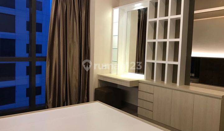  Apartemen 1 Park Avenue Mewah Furnished Bagus 2