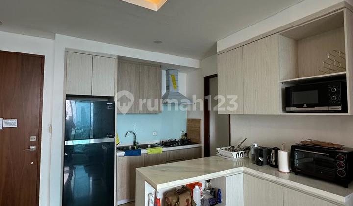 Veranda Puri Apartemen Dijual 2 Kamar, Furnished di Puri Indah Jakarta Barat Harga 1,975M