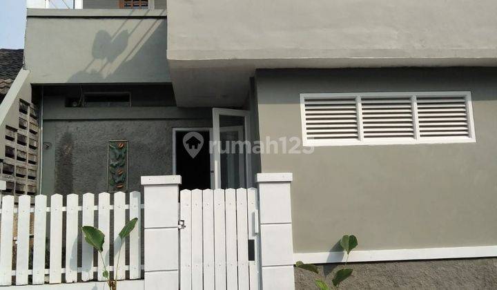 Rumah Hook 2 Lantai Barat Laut Griya Loka Bsd City  2