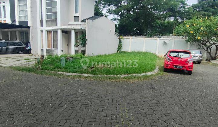 Rumah 2 Lantai hook hadap Timur SHM dalam cluster modernland  4