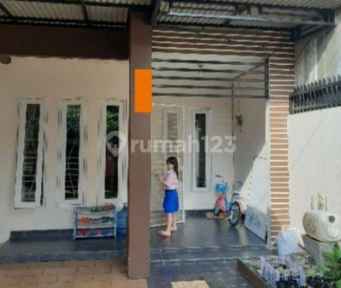 Rumah 2 Lantai siap huni di Taman royal 1 tangerang  2