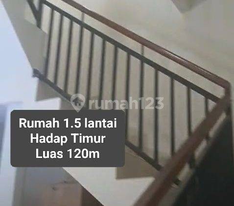 Rumah 1.5 lantai hadap timur di cemara banjar wijaya 1