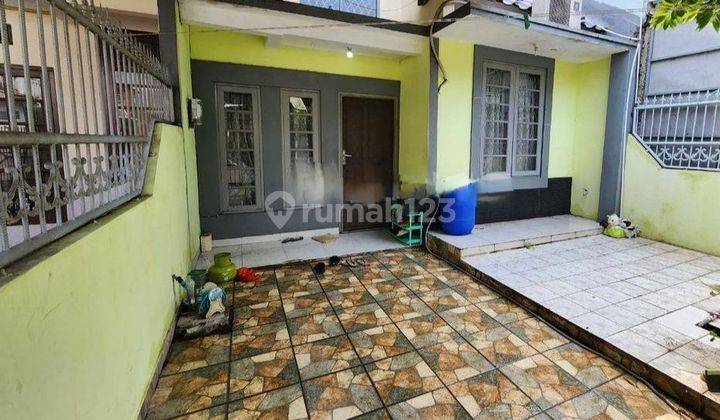 Rumah 1.5 lantai hadap timur di cemara banjar wijaya 2