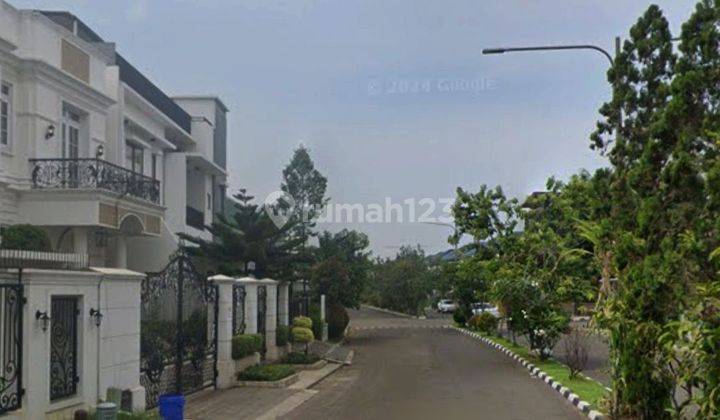 Rumah dijual !! Taman golf 3 Lantai SHM hadap timur di modernland 2