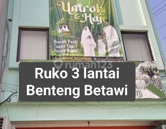 Murah!! Ruko 3 Lantai Bagus Shm Di Jalan Utama Benteng Betawi 