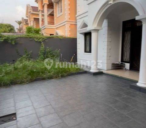 Rumah 2 Lantai Sudah Renovasi Di Boulevard Banjar Wijaya  2