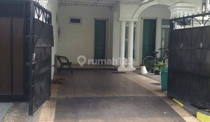 Rumah 2 Lantai Siap Huni Sudah Renovasi Cluster Yunani 2