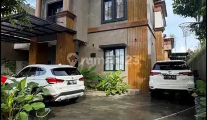 Dijual Rumah Hook Mewah 2 Lantai Rolling Hills Karawaci