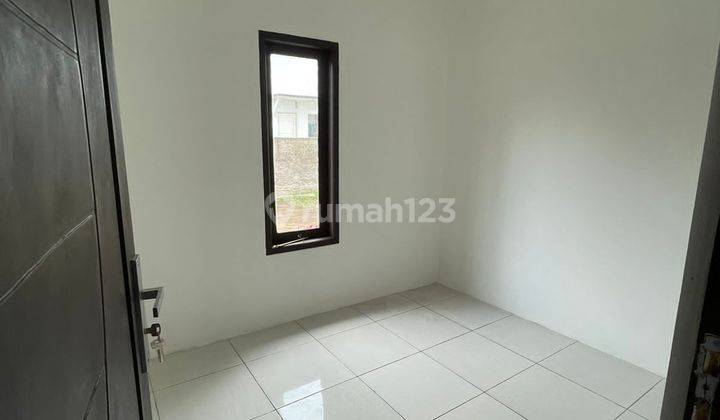 Rumah 1 lantai di Atedja Town House Cihanjuang Jual Cepat 2