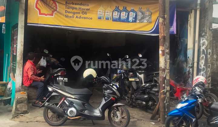 Ruko 2 Lantai di Kawasan Pondok Aren, Tangerang Selatan