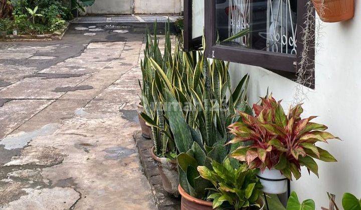 Rumah Hunian Terawat di Kebayoran Lama, Dekat Permata Hijau 2