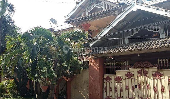 Rumah Hunian di Gandaria Depan Taman, 5 Menit Ke Gandaria City 2