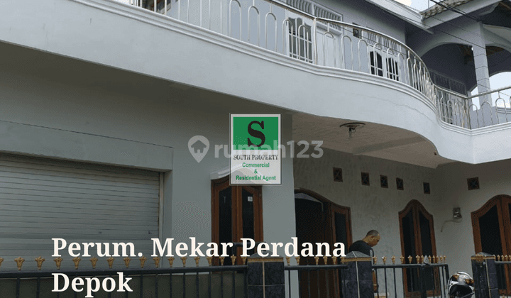 Rumah di Perumahan Mekar Perdana, Depok 1