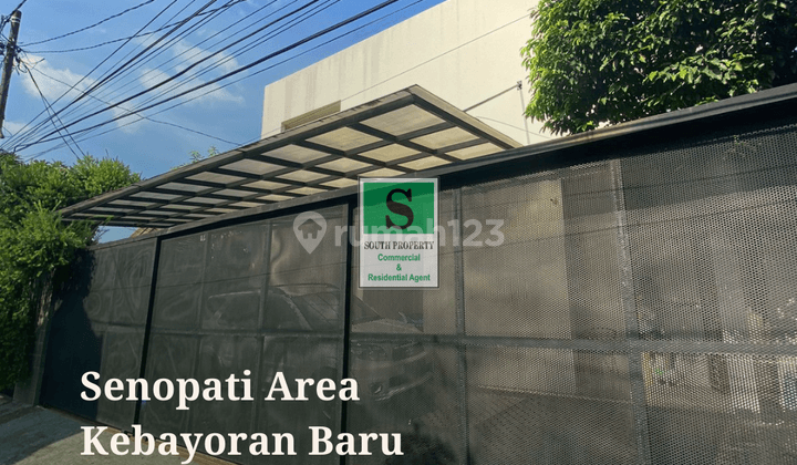 Rumah One Gate Access di Senopati Area, Jakarta Selatan 1