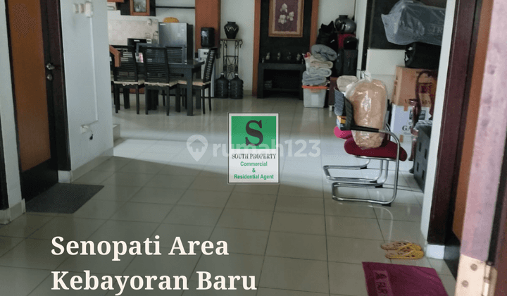 Rumah Kost di Senopati Area, Daerah Strategis 1