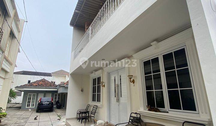 Di Jual 2 Rumah di Panglima Polim, Jakarta Selatan 1