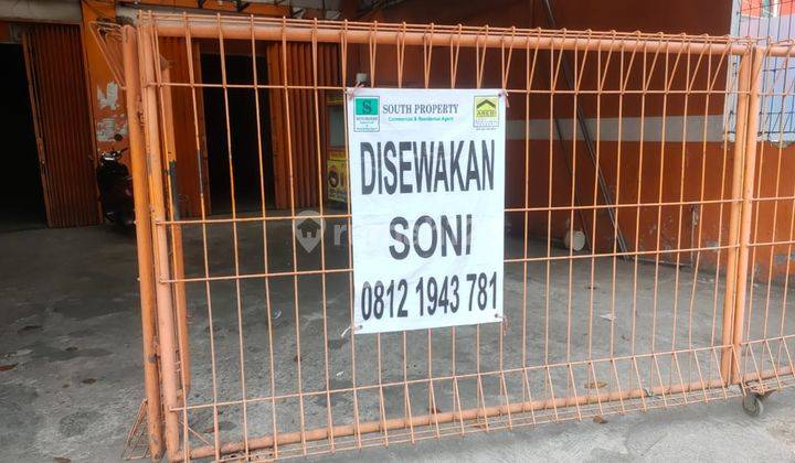 Ruko Gandeng 3,5 Lantai di Kebayoran Lama, Jakarta Selatan 1