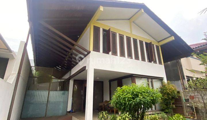 Rumah di Gandaria One Gate Access, Jarang Ada 1