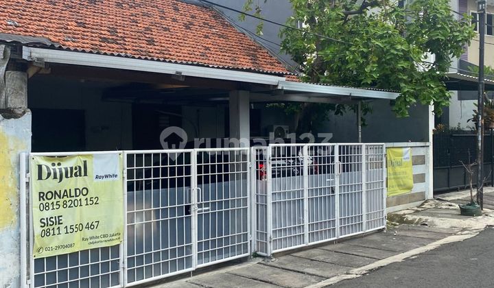 Rumah Hunian Lama di Bendungan Hilir, Jakarta Pusat