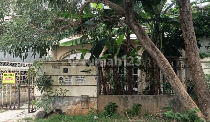 Tanah Bonus Bangunan Murah Lokasi Private di Pondok Indah, Jaksel