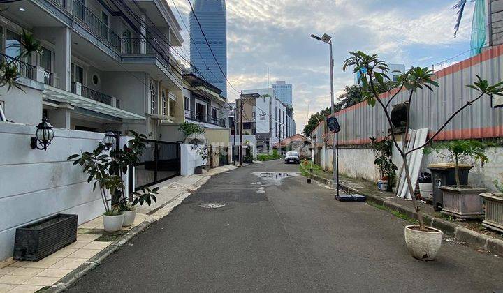 Rumah 3 Lantai Siap Huni di Setiabudi, Jakarta Selatan 2