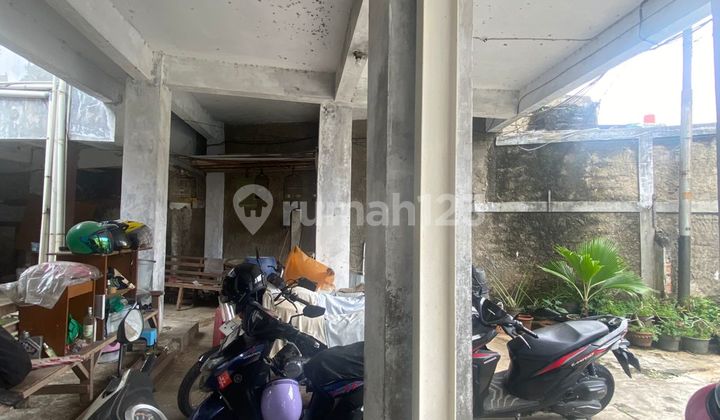 Rumah Hunian include Kos kos an lokasi Strategis di Petamburan 2