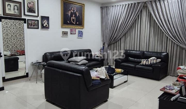 Ready to Occupy, House in the Kebayoran Lama Cipulir Area