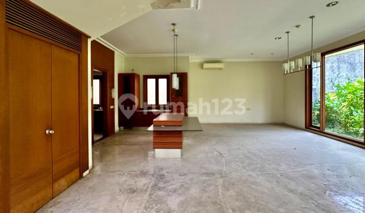 Rumah Hunian One Gate Access Pondok Indah Area, Jakarta Selatan
