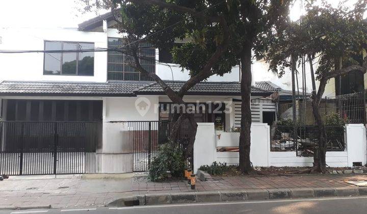 Rumah 2 Lantai di Gandaria, Jakarta Selatan 1