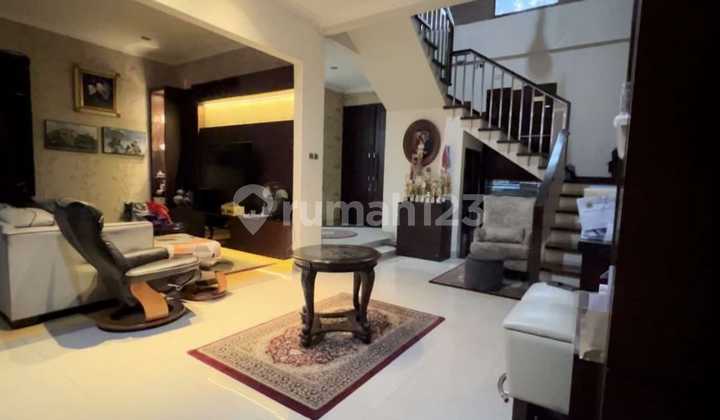 Ready-to-Live House in Panglima Polim Area, South Jakarta