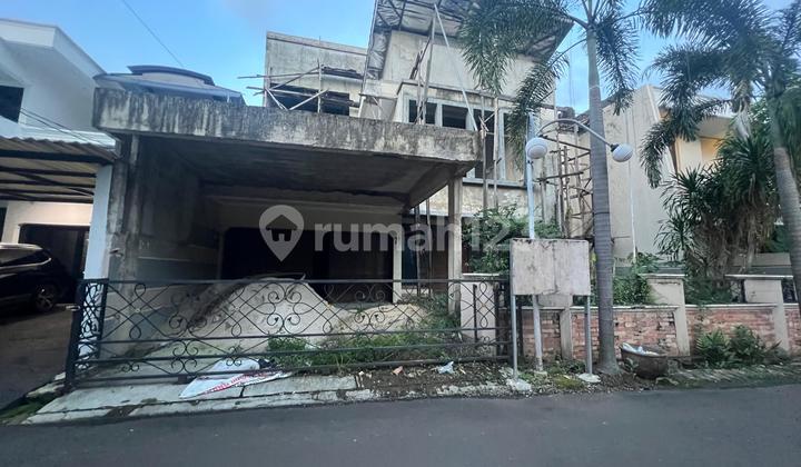 Rumah Hunian di Villa Ragunan, Jakarta Selatan Rumah Hunian di Villa Ragunan, Jakarta Selatan