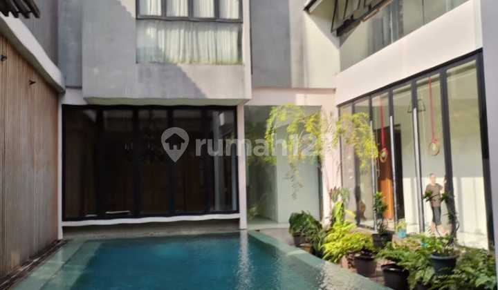 Rumah Siap Huni Include Bioskop Room di Radio Dalam, Jakarta Selatan 2