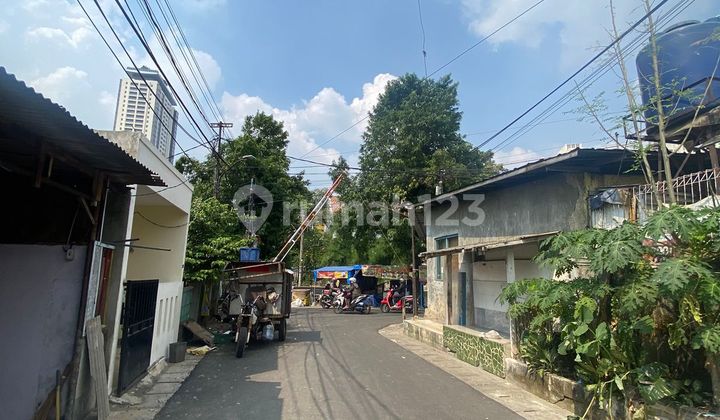 Bangunan Hitung Tanah di Kawasan Kebayoran Lama, Jakarta Selatan