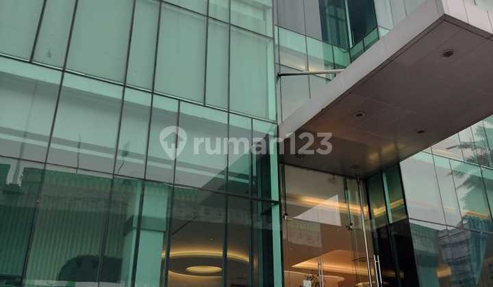 Building in the Kebayoran Baru Senopati Business Area, South Jakarta Building in the Kebayoran Baru Senopati Business Area, South Jakarta