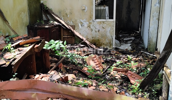 Edisi Turun Harga.....!!! Rumah Rusak Perlu Renovasi Harga Murah 6