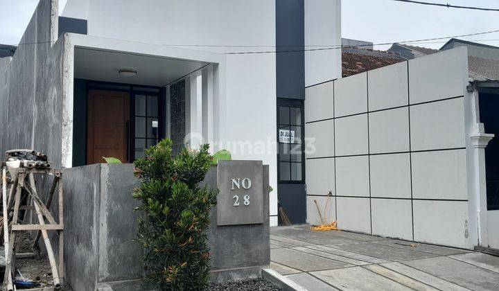 Rumah Baru Siap Huni Ada Taman Di Dalam 2