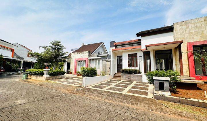 Hunian Dengan Lokasi Private Nuansa Villa 1