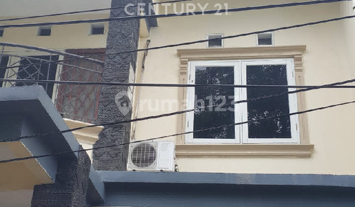 Rumah 3 Lantai Dekat Mall Panakukkang, Makassar 2