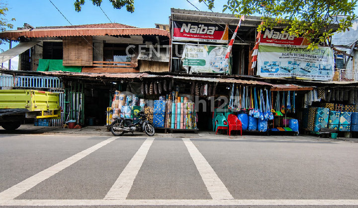 Strategic Shop-House in Commercial Area of Tanjung Priok Strategic Shop-House in Commercial Area of Tanjung Priok