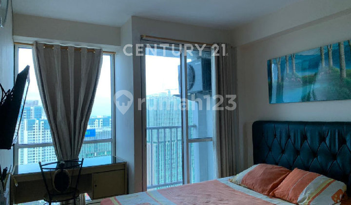 Tifolia Studio Type Apartment 29th Floor Furnished